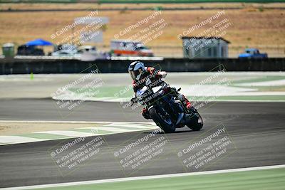 media/Sep-07-2025-TrackXperience (Sun) [[ee17e62fad]]/Level 2/Session 4 (Lower Chicane)/